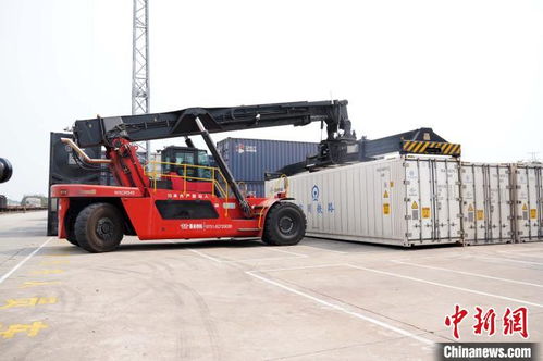 廣西今年首開西部陸海新通道海產(chǎn)品冷鏈集裝箱專列